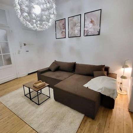 Appartement Style Haussmannien 1 Bedroom Bruksela Zewnętrze zdjęcie